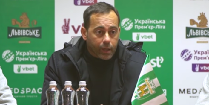 Тренер Карпат здивував заявою після поразки від Колоса: "Я задоволений"