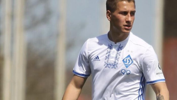 Экс-игрока Динамо мобилизовали – он был одноклубником Колесника, который ударил работника ТЦК Экс-игрока Динамо мобилизовали – он был одноклубником Колесника, который ударил работника ТЦК