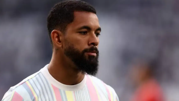 Зірка АПЛ проміняв найкрасивішу футболістку світу на 19-річну доньку свого легендарного боса, який грав за Арсенал