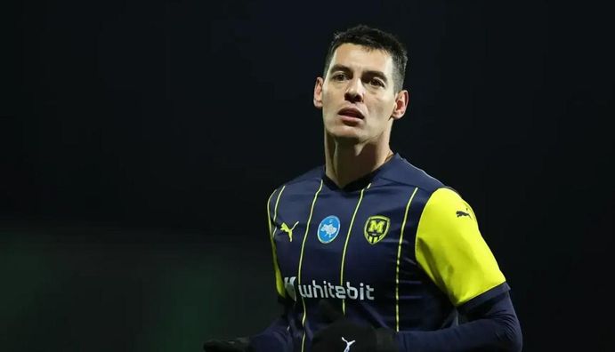 Украинский полузащитник сломал ребро из-за столкновения со звездой Шахтера