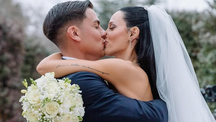 Звездный напарник Довбика впервые стал отцом – аргентинская певица родила после знакового для него матча Звездный напарник Довбика впервые стал отцом – аргентинская певица родила после знакового для него матча