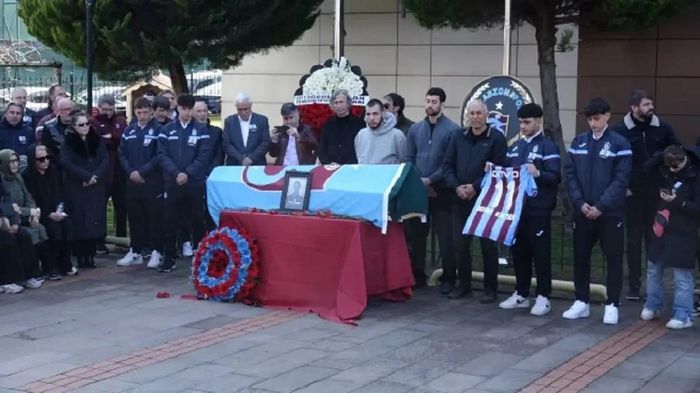 Умер тренер Батагова и Зубкова в возрасте 56 лет – он был выдающимся бомбардиром