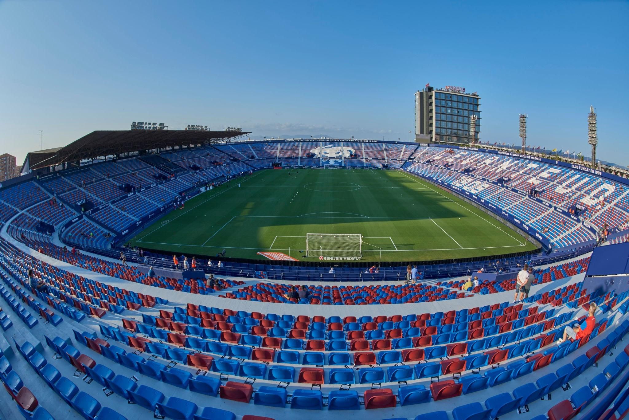 Стадіон Сьюдад де Валенсія / Фото Вікіпедія