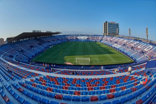 На стадионе сборной Украины полиция искала террористов – там "сине-желтые" будут принимать Швецию