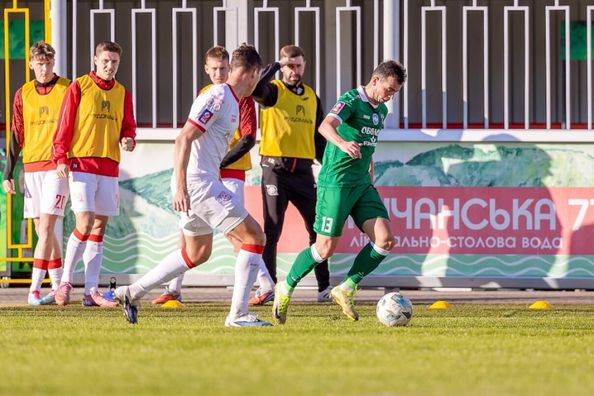 Оболонь и Кривбасс поделили очки в жестком матче с двумя удалениями – "пивовары" снова потеряли голкипера Марченко