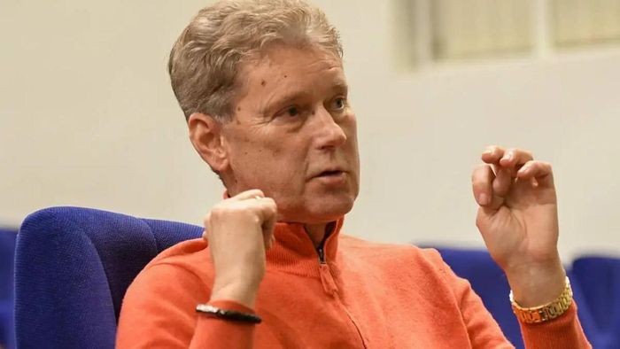 Екс-тренер збірної України став на захист арбітрів після скандального матчу Динамо – Полісся