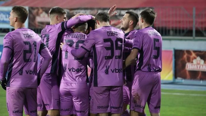 Эпицентр разгромил Колос в сумасшедшем матче – дебют экс-игрока Динамо, Супряга оформил дубль Эпицентр разгромил Колос в сумасшедшем матче – дебют экс-игрока Динамо, Супряга оформил дубль