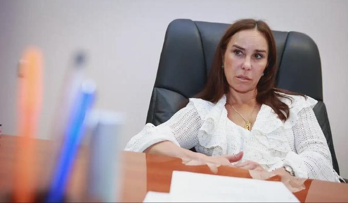 Захарова відреагувала на втечу тренера в Білорусь і скандальну зміну громадянства гімнастом: "Вкладення коту під хвіст"