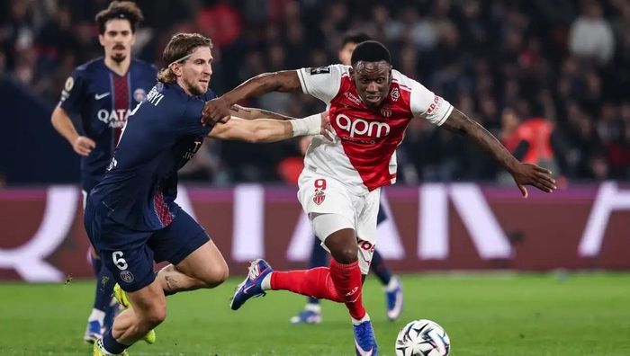 Расточительство парижан и полный матч Забарного – видеообзор поражения ПСЖ от Монако – 1:3 Расточительство парижан и полный матч Забарного – видеообзор поражения ПСЖ от Монако – 1:3