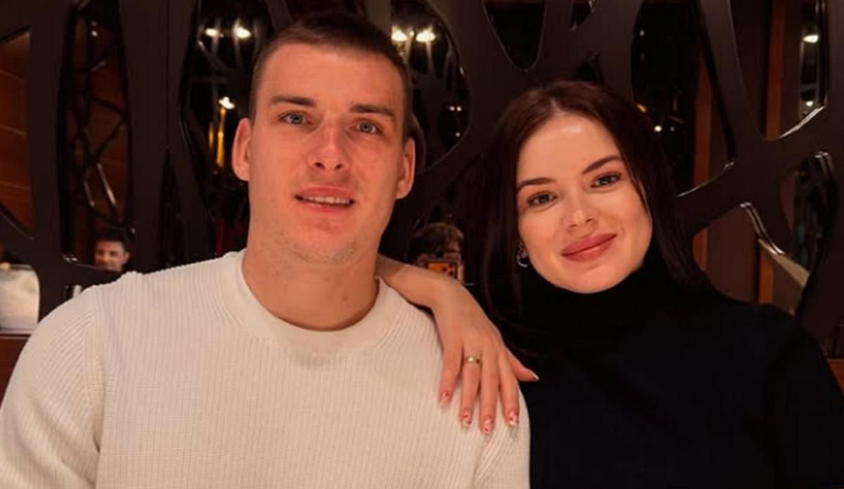 Андрей Лунин с женой / фото из открытых источников Андрей Лунин с женой / фото из открытых источников