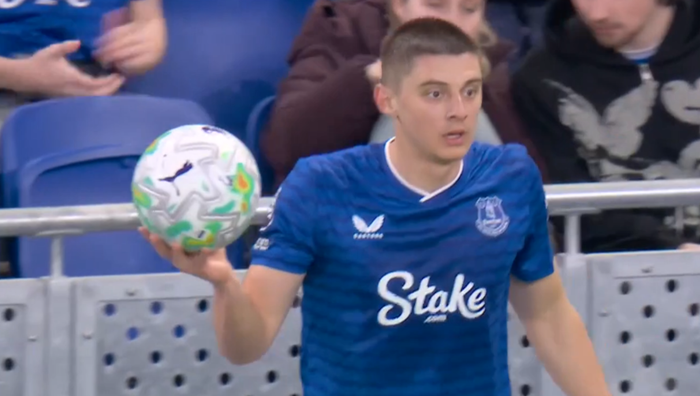 Миколенко помог Эвертону приблизиться к еврокубкам, Ярмолюк потерял очки – результаты украинцев в АПЛ Миколенко помог Эвертону приблизиться к еврокубкам, Ярмолюк потерял очки – результаты украинцев в АПЛ