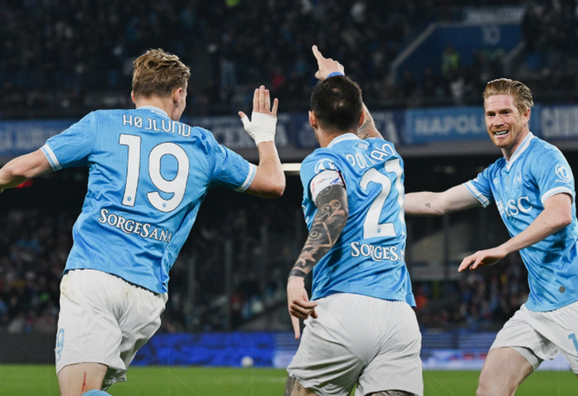 Наполи едва не оконфузился с Лечче, Ювентус благодаря голу Бога победил и выбросил Довбыка из топ-5