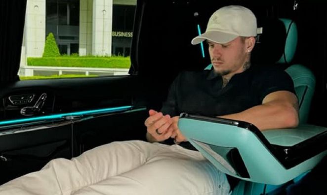 Мудрик заманив до себе нову дівчину – американка випадково розкрила всі карти (ФОТО)