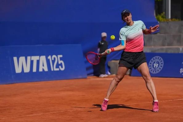 Калинина поиздевалась над соперницей, повесив ей "баранку", и вышла в четвертьфинал турнира WTA в Хорватии