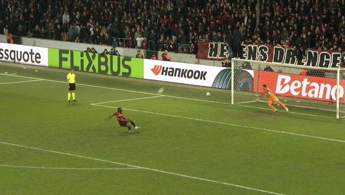 Клуб АПЛ завершил сказку экс-команды Довбыка в Лиге Европы – эпические промахи в серии пенальти стали роковыми Клуб АПЛ завершил сказку экс-команды Довбыка в Лиге Европы – эпические промахи в серии пенальти стали роковыми