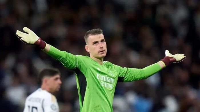 Лунину указали на выход из Реала – мадридцы уже нашли покупателя и определили сумму трансфера