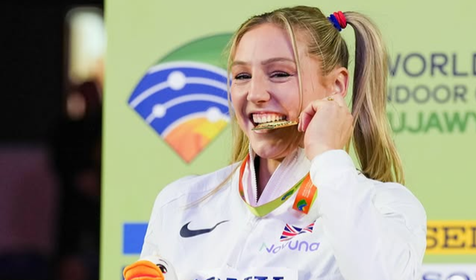 Королева стрибків із жердиною виграла золото чемпіонату світу і повторила досягнення Магучіх