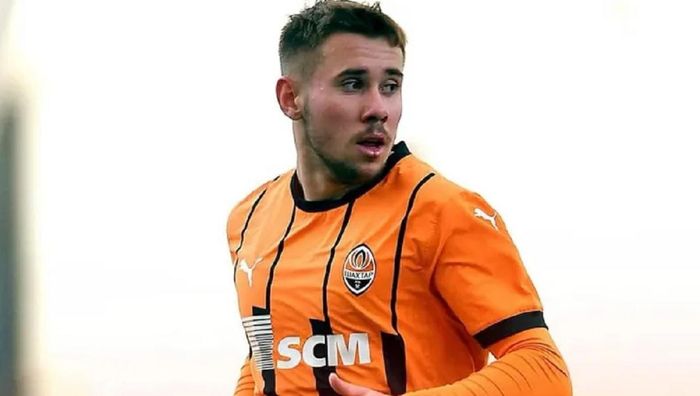 Аутсайдер УПЛ усилится результативным хавбеком Шахтера – инсайдер раскрыл детали трансфера Аутсайдер УПЛ усилится результативным хавбеком Шахтера – инсайдер раскрыл детали трансфера