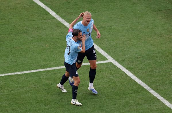 Манчестер Сити объявил об уходе легенды после 9 лет в клубе