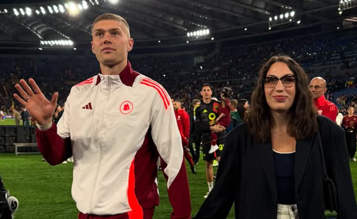 Артем Довбик із дружиною / Фото instagram.com/yuliia.dovbyk/