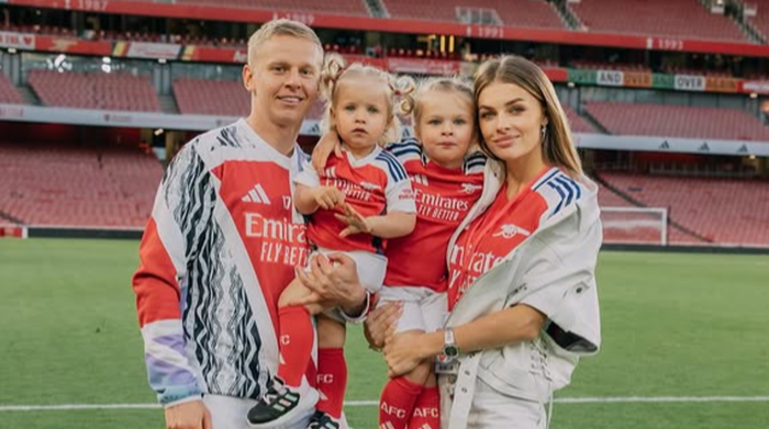 Зинченко и Седан поздравили украинцев с Пасхой – фанаты в восторге от милого семейного видео