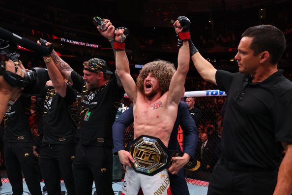 Друг України Двалішівілі жорстко поставив на місце легенду UFC через російську мову (ВІДЕО)