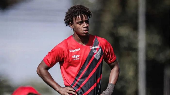 Шахтар включився у гонку за бразильського вінгера – відома фінансова пропозиція "гірників"