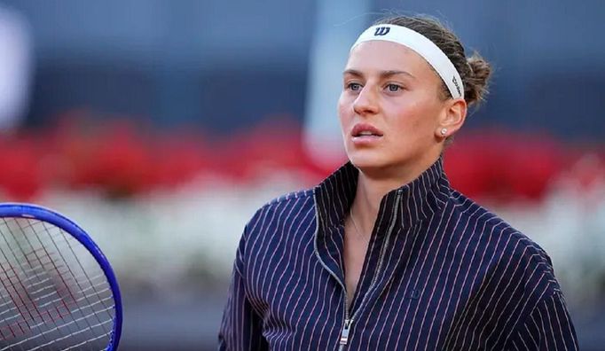 Костюк ответила, как смогла уничтожить Носкову 6:0 и пообещала выполнить сальто: "Буквально заставляла себя улыбаться"