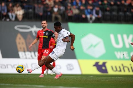 Хет-трик легіонера, який засмутив Динамо – відеоогляд скандального матчу Металіст 1925 – Верес – 4:0