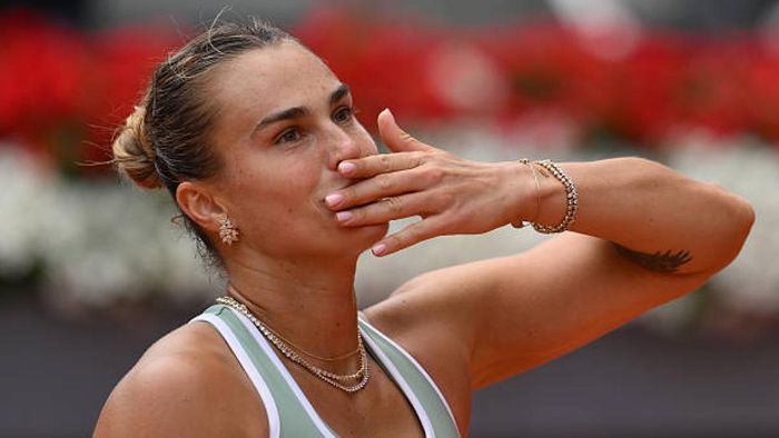 Соболенко перемогла після перерви, 18-річна сенсація продовжила казку, росіянка зганьбилась в Мадриді