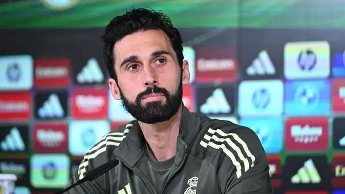 Реал определился с будущим Арбелоа после провального сезона