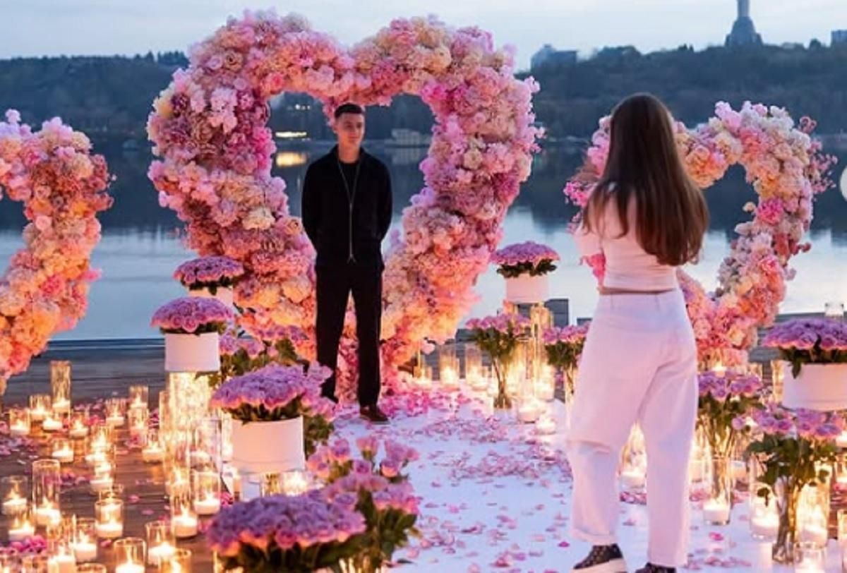 Александр Яцык сделал предложение / Фото из открытых источников