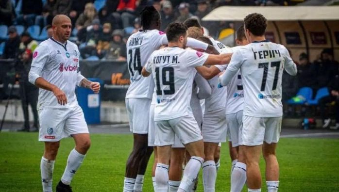 Украинский клуб получил трансферный бан от ФИФА – причиной стал проблемный футболист