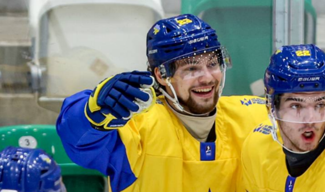 Україна – Японія – 3:1 – відеоогляд вирішального матчу на ЧС з хокею, перша перемога за 14 років
