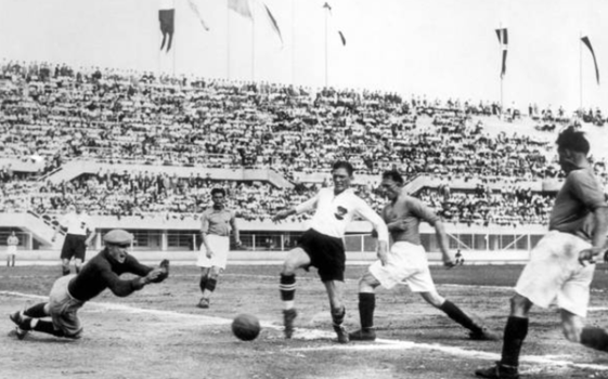Мундіаль-1934: "іграшка" Муссоліні, скандальний суддя та відмова чемпіона їхати на турнір