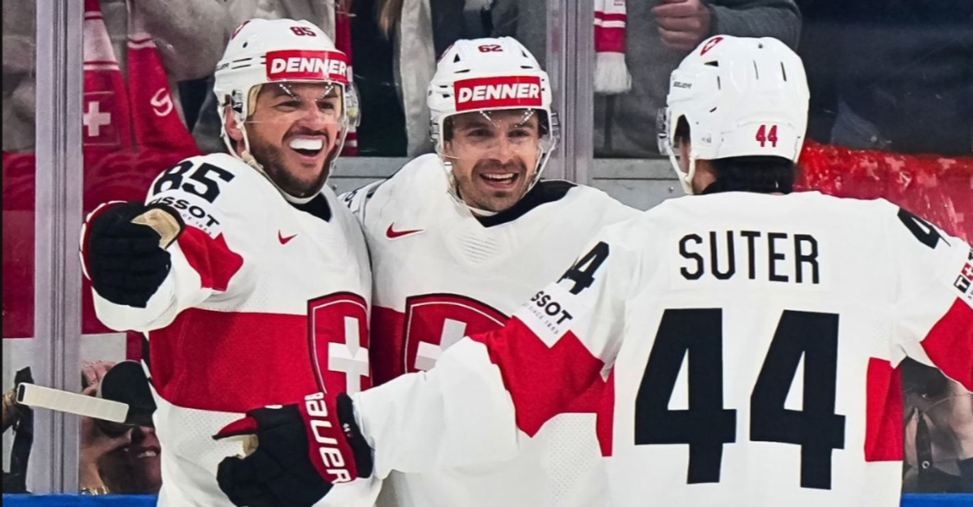 Сборная Швейцарии по хоккею / IIHF