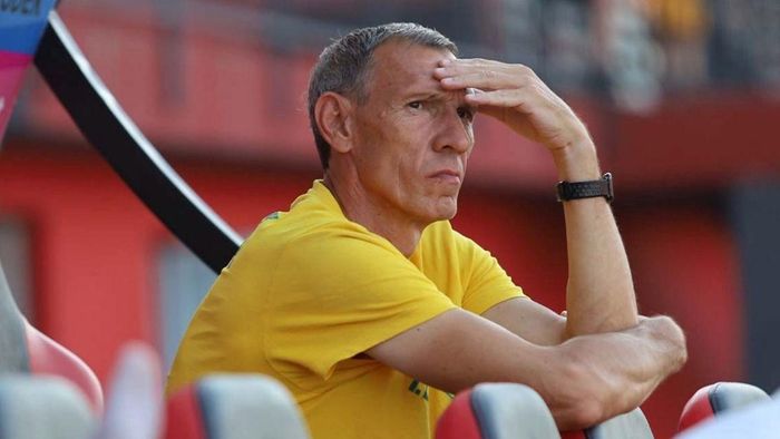 Клуб УПЛ назначил легендарного тренера