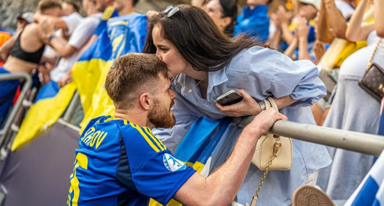 Арсеній Батагов з дружиною / Інстаграм Арсеній Батагов з дружиною / Інстаграм