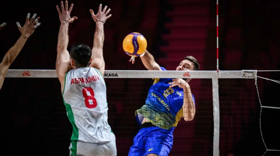 Збірна України з волейболу програла віце-чемпіонам світу – відеоогляд матчу з Болгарією в Лізі націй