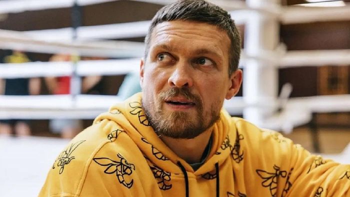 Усик проведе свій останній бій після відмови від поясів – відомий суперник