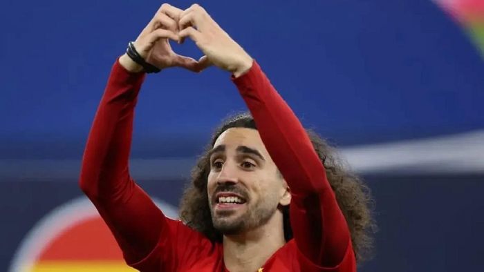 Лідер збірної Іспанії виконав екстравагантну обіцянку після перемоги на ЧС-2026 – усе заради де ла Фуенте (ФОТО)