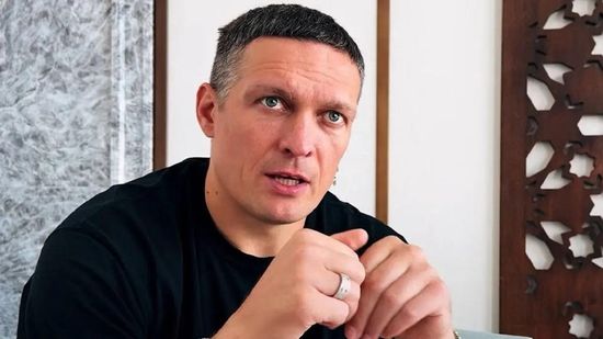 Усик розпочав підготовку до останнього бою в кар'єрі – відео тренування