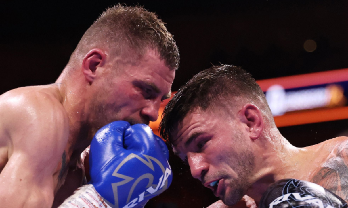 Денис Беринчик и Сэм Ноукс / Фото BoxingNewsED Денис Беринчик и Сэм Ноукс / Фото BoxingNewsED