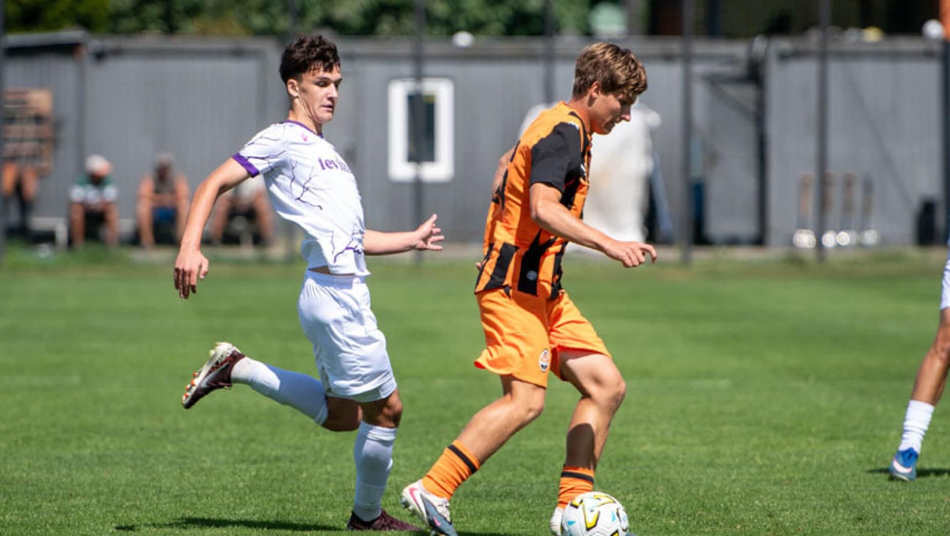 Шахтар U-19 – ЛНЗ U-19 / Фото донеччан Шахтар U-19 – ЛНЗ U-19 / Фото донеччан
