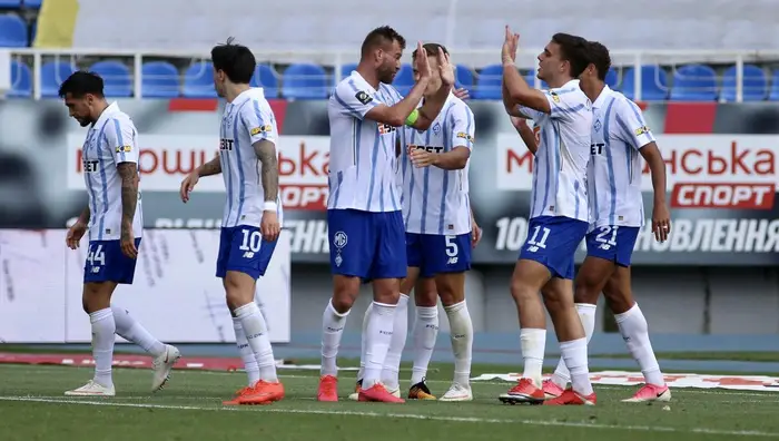 Гол Ярмоленка у відеоогляді матчу Динамо – Епіцентр – 3:0 Гол Ярмоленка у відеоогляді матчу Динамо – Епіцентр – 3:0