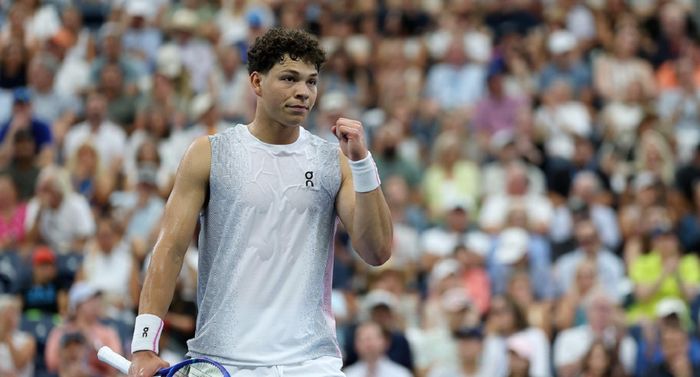 Шелтон установил исторический рекорд на US Open и пробился в финал, где сыграет против Зверева