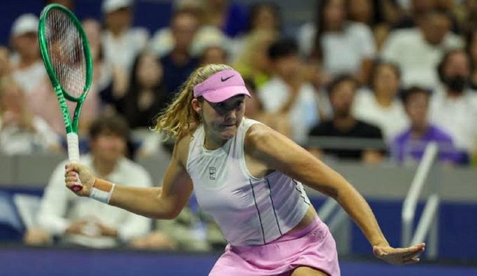 Андреева устроила истерику на корте после поражения от Гофф на US Open (ВИДЕО)