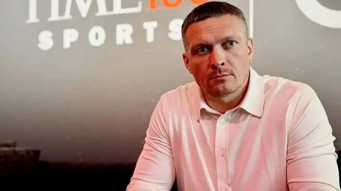 Усик отримав зухвалий виклик від росіянина у військовій формі: "Дістану тебе в рингу або в полі"