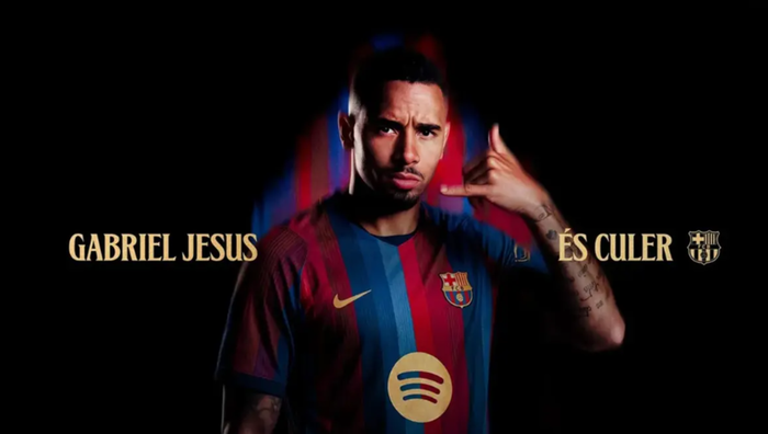 Барселона офіційно підписала екс-зірку АПЛ та друга Зінченка