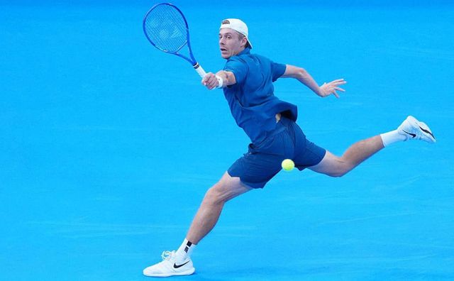 Сын украинской теннисистки обыграл чемпиона Ролан Гаррос и вышел на 9-ю ракетку в 1/16 финала US Open